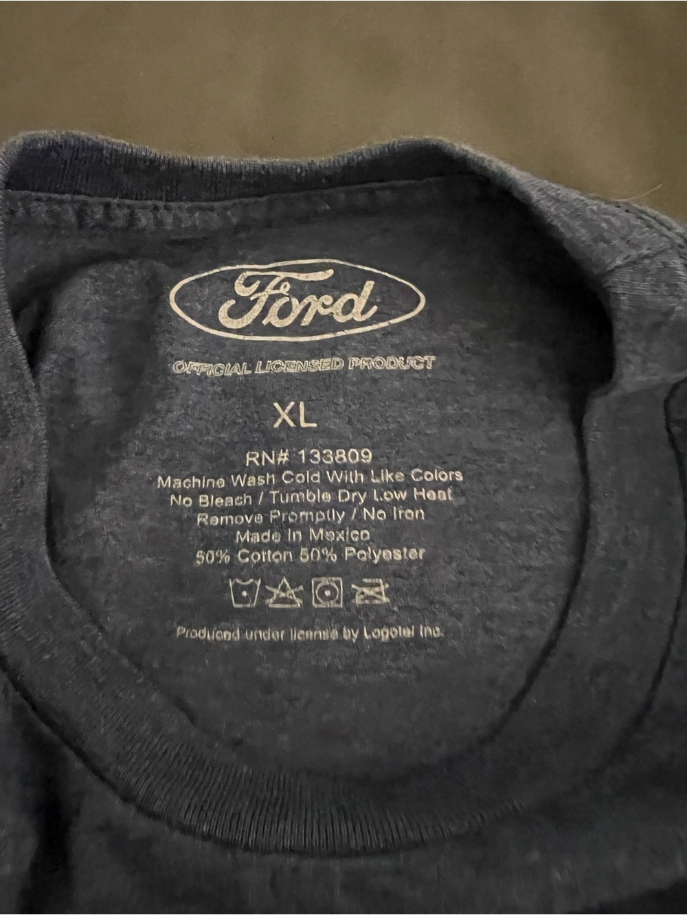 Ford Mustang 'Ride The Pony' Graphic T‑Shirt - Picture 3 of 4